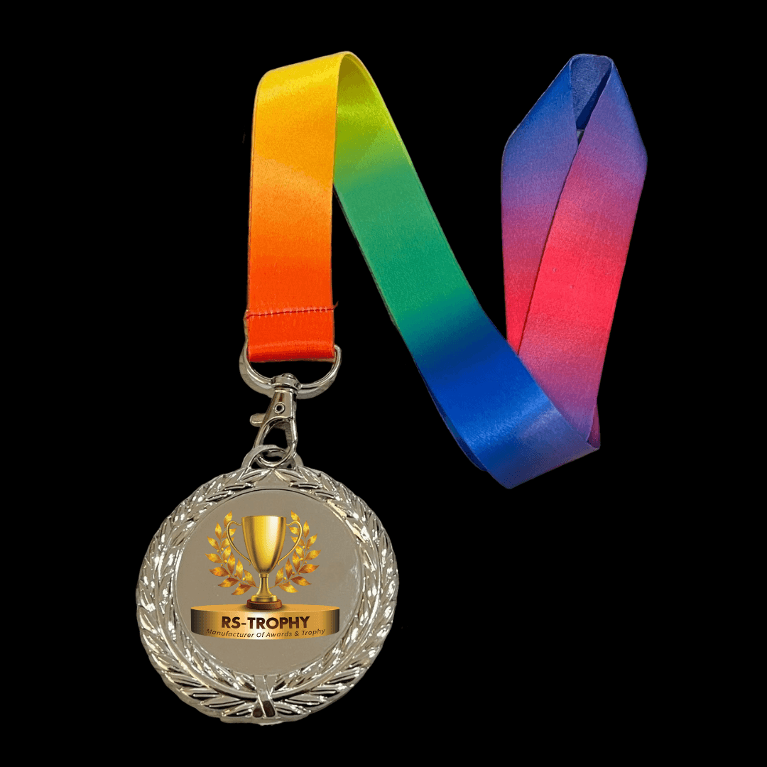 เหรียญรางวัลโลหะสำเร็จรูป: เหรียญรางวัลโลหะสีเงินเงา