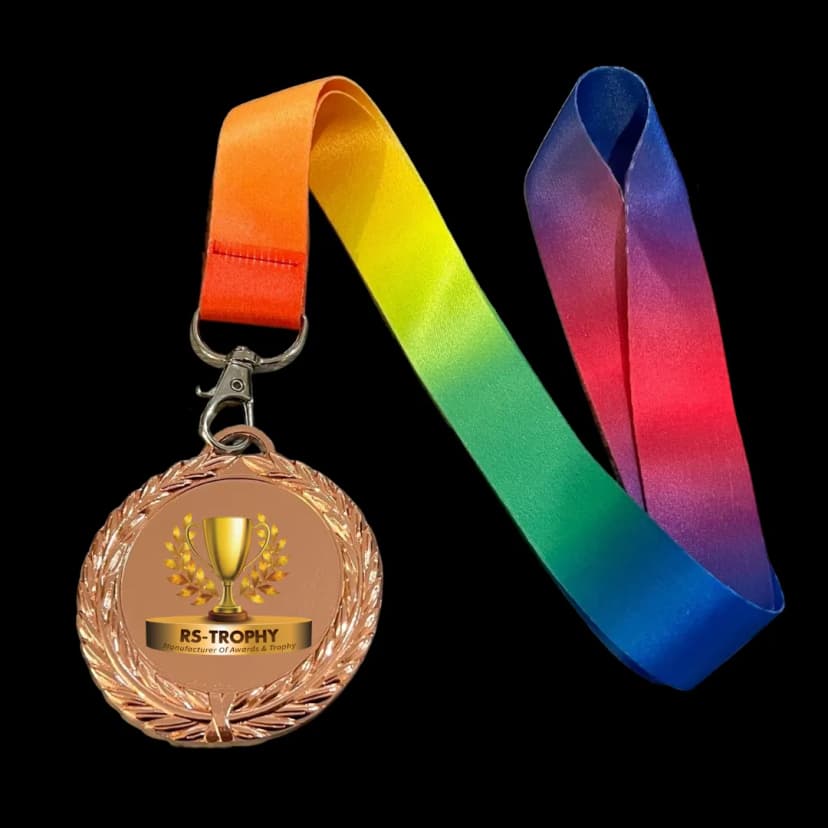 เหรียญรางวัลโลหะสีทองเเดงเงา